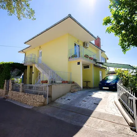 Karlovic Trogir